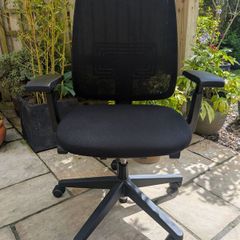 ergonomic office chair