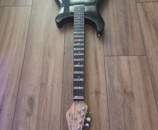 Fretlight guitar