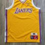 Vintage Kobe Bryant #8 LA Lakers Majestic Jersey (Youth 14/16) Image 2