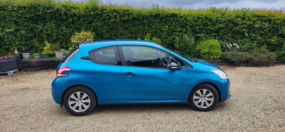 2013 Peugeot 208