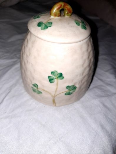 Belleek honey pot