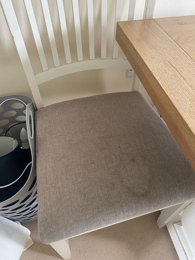 table and chairs