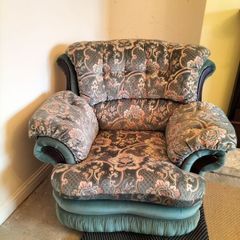 Free couches