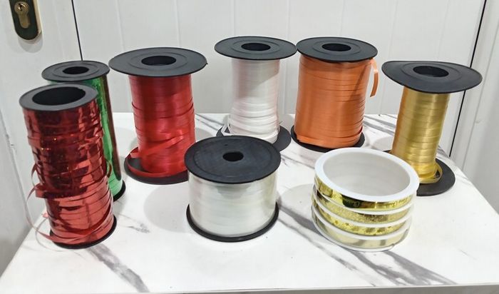 Curling Ribbon