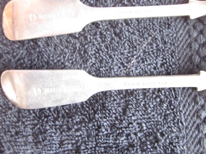 Four Nevada Silver D & A (Daniel & Arter) Forks