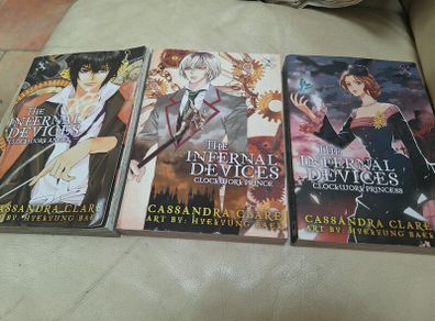 Cassasandra Clare 3 book set