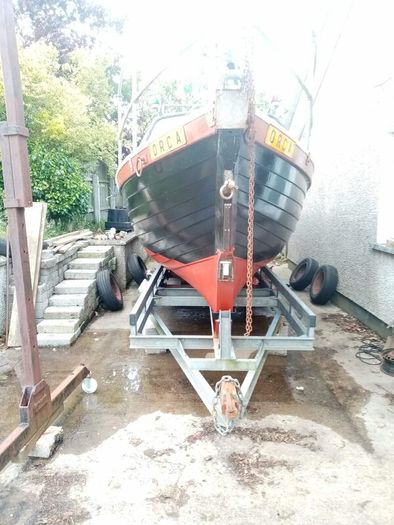 Fishing boat
