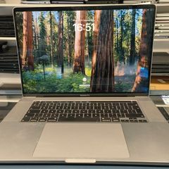 Apple MacBook Pro 15" 2018 A2141 2.3 GHz 8 Core Intel i9 16GB RAM 1TB SSD (Battery Cycle: 130)