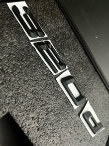 BMW 3 series rear boot badge logo 320d