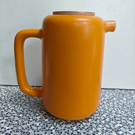 Title: OGO Living "Outo" Matte Stoneware Teapot with Wooden Lid, Orange