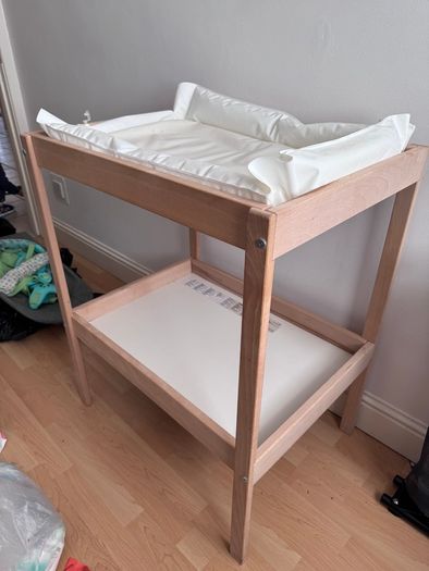 Baby Changing Table & Babycare mat