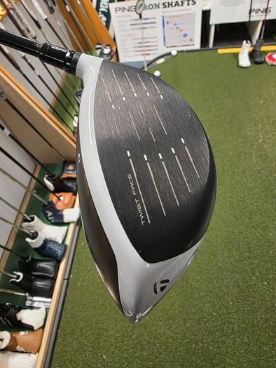 Taylormade Sim2 Max Driver