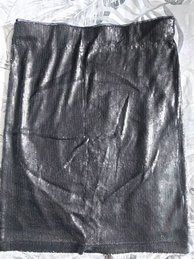 Black sequin skirt, Oasis, size M, brand new