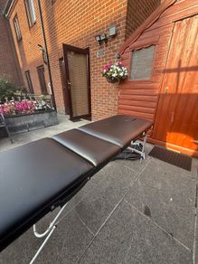 massage bed