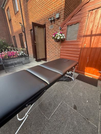 massage bed