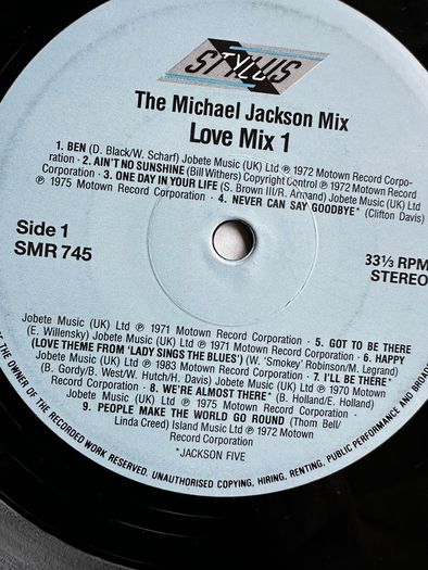 Michael Jackson original 1987 release double gatefold the Michael Jackson mix double vinyl in vg condition