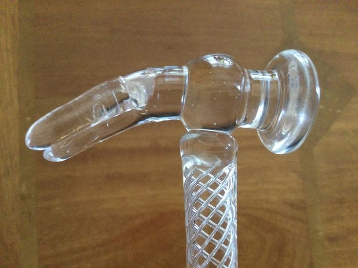 Glass Clawhammer.