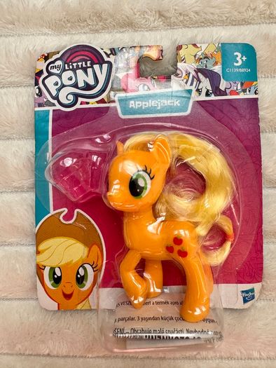 Hasbro My Little Pony Friends Applejack B8924 C1139 figure Only Please see photos