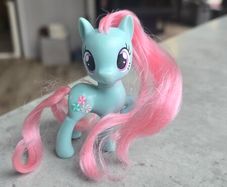 Minty Reboot 3inch Brushable Friends of Equestria HTF  MLP G4 My Litte Pony 2016