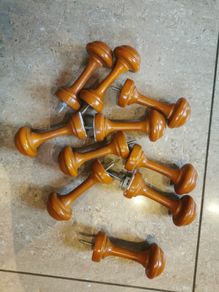 10 curtain hold backs