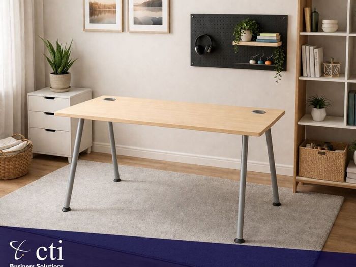 10 x 1600 Maple Office Desks - Grade A