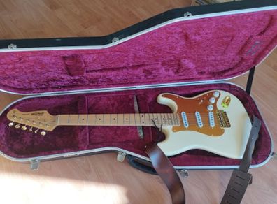 Vintage Electric Guitar