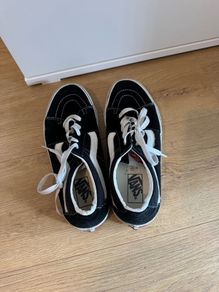 black vans