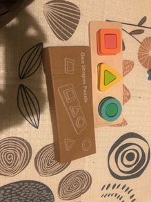 Lovevery puzzle from the Realist Playkit