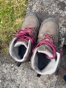 childrens boots