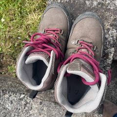 childrens boots
