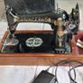 Vintage Singer Sewing Machine Image 7