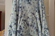 Top for sale - NEW with tag on it.