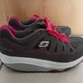 Skechers Shape Ups Image 3