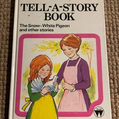 Tell A Story Book -Hardback- (Enid Blyton)