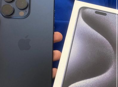 15 Pro Max ( Indian Variant ) 256Gb Titanium Blue