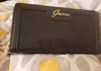 guess wallet