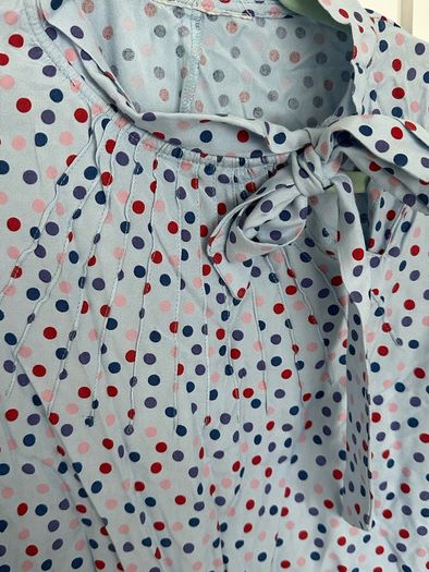 [clothes for adults] Stunning polka dot top with a bow, size M/10