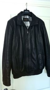 Men's genuine leather bomber style jacket size L