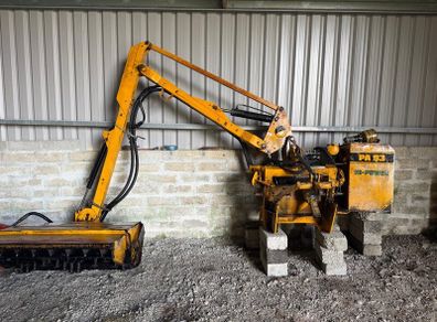 McConnel PA93 Hi-Power Hedgecutter