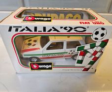 Italia 90 Bburago Fiat Uno Model Car 1/24 Made in Italy