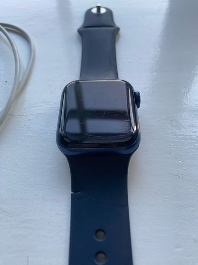 Apple Watch Series 6 (GPS)