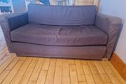 Pull out couch