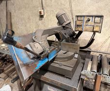 Horizontal bandsaw