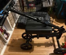 knee scooter