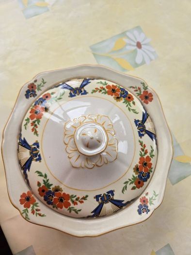 Vintage Art Deco H and K Tunstall Lidded Tureen  Serving Dish , Pattern 1957