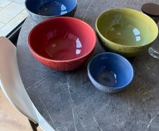 4 Signature Housewares Sorrento Stoneware Bowls