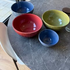 4 Signature Housewares Sorrento Stoneware Bowls
