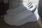 Adidas runners UK 9,5