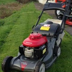 Honda HRX 537 Self-Propelled Petrol Lawnmower Excellent Condition