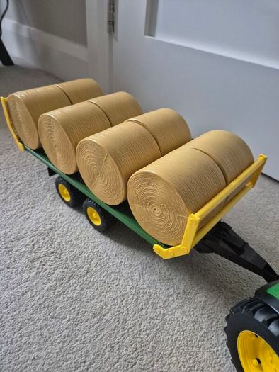 John Deere - Tractor and Bale Toy Set